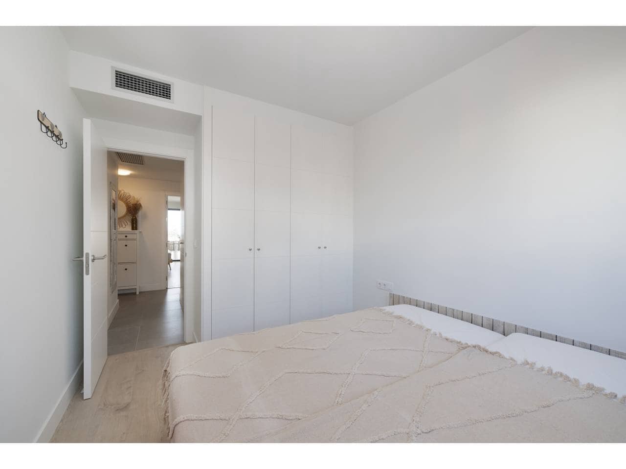 3 Zimmer Apartment zu verkaufen in Manilva mit Pool Garage - 495.000 € (Ref: 9721021)