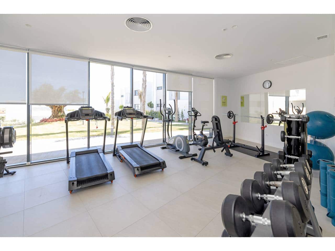 3 Zimmer Apartment zu verkaufen in Manilva mit Pool Garage - 495.000 € (Ref: 9721021)