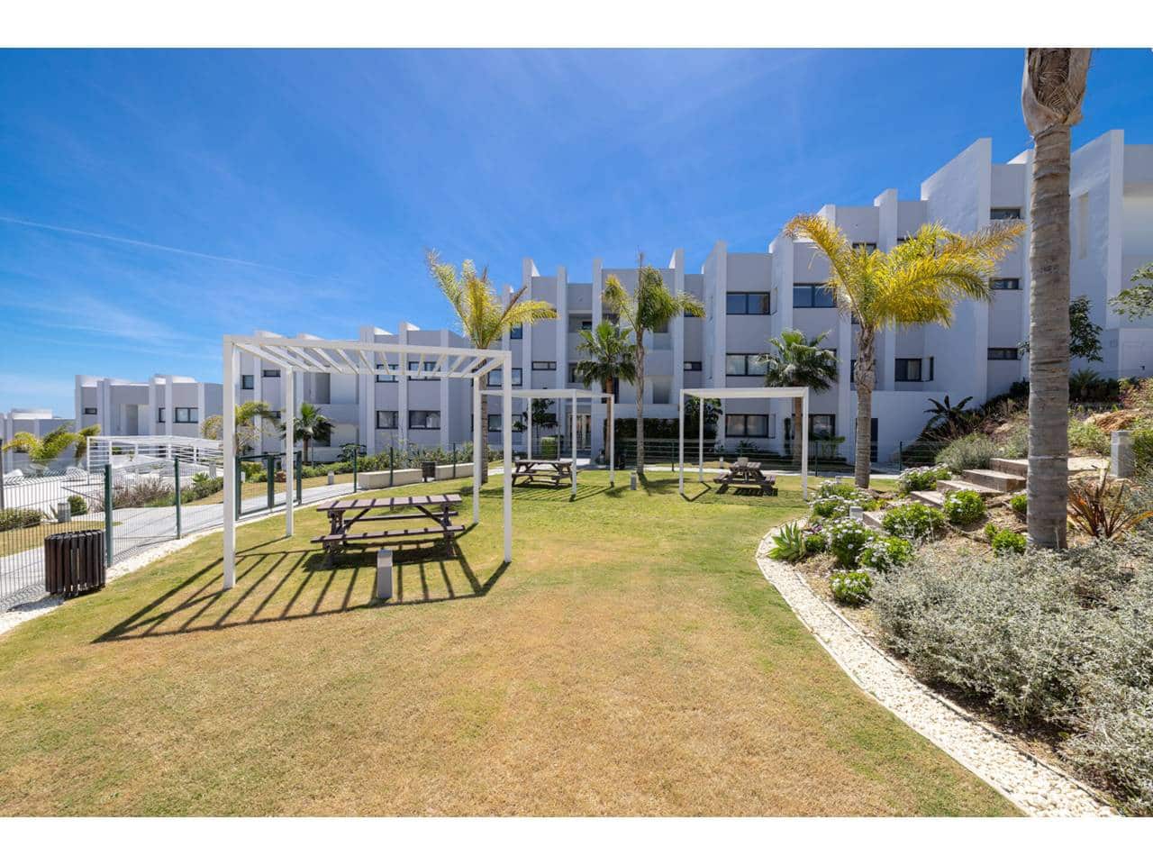 3 Zimmer Apartment zu verkaufen in Manilva mit Pool Garage - 495.000 € (Ref: 9721021)