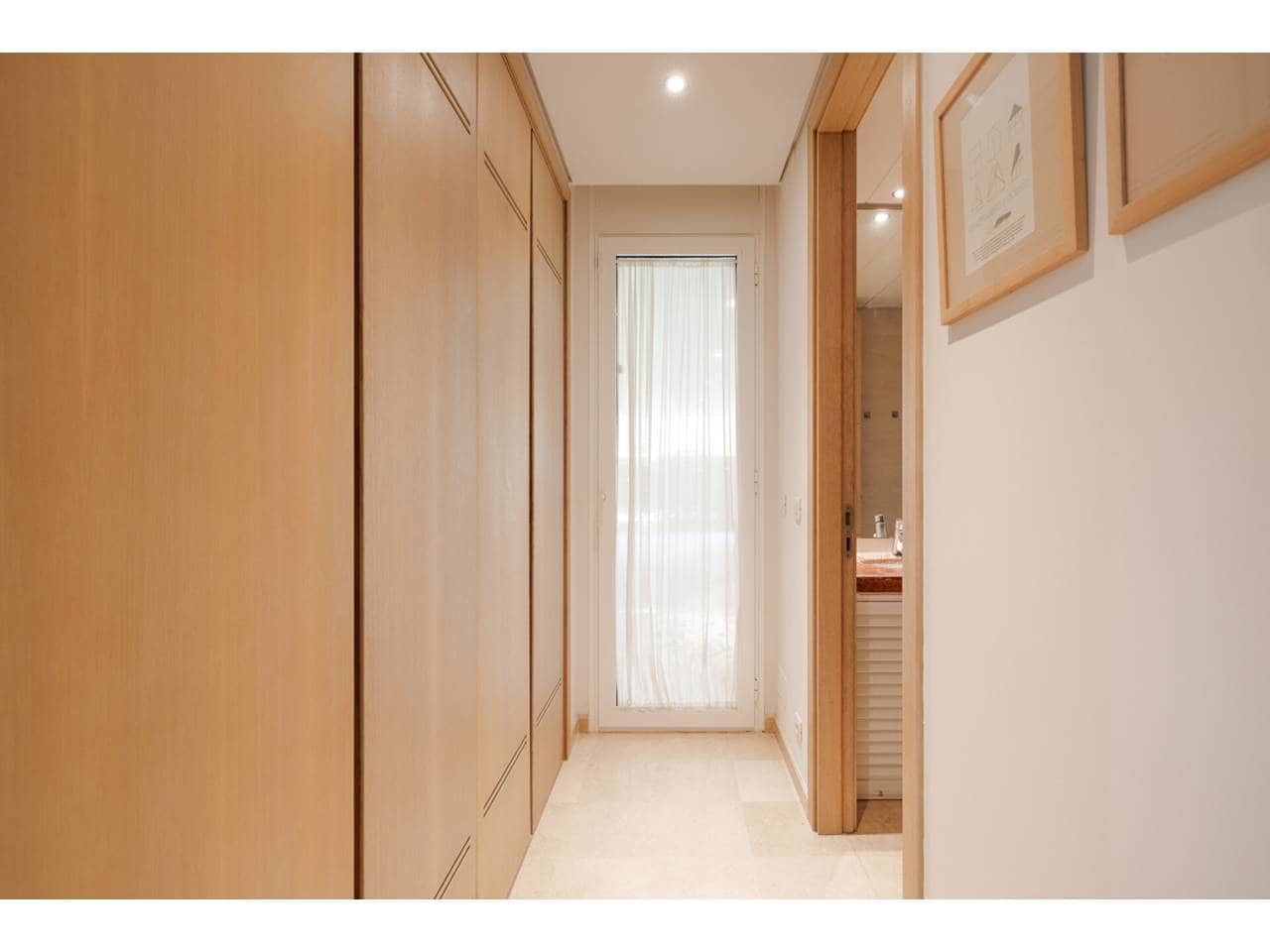 3 slaapkamer Appartement te koop in Sotogrande met zwembad garage - € 910.000 (Ref: 9731525)