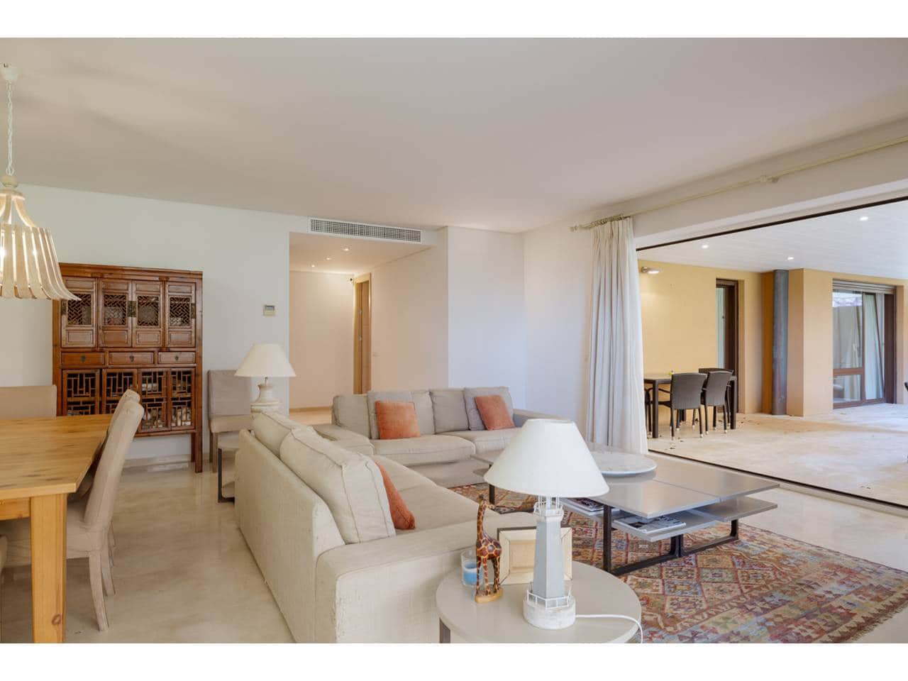 3 slaapkamer Appartement te koop in Sotogrande met zwembad garage - € 910.000 (Ref: 9731525)