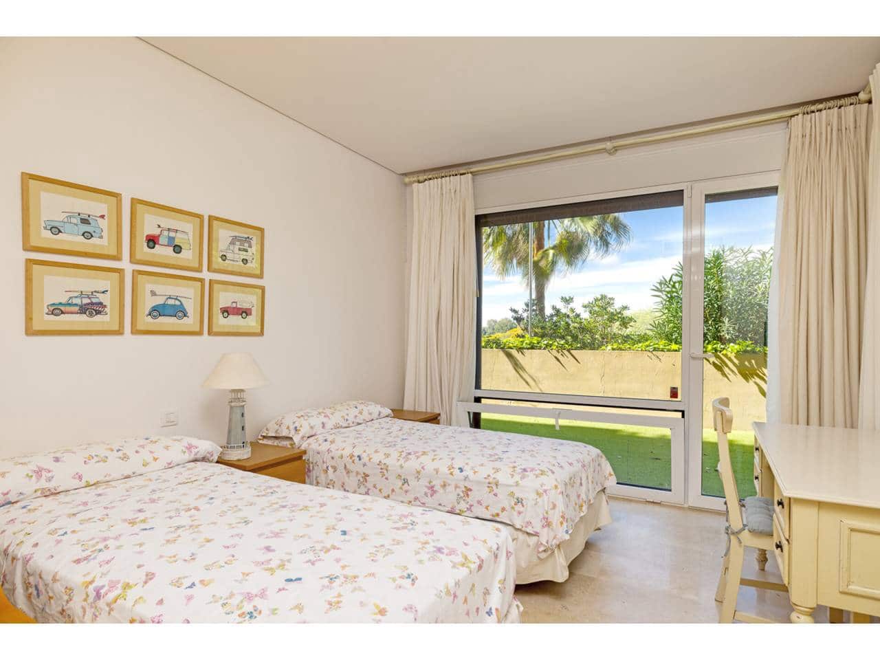 3 slaapkamer Appartement te koop in Sotogrande met zwembad garage - € 910.000 (Ref: 9731525)