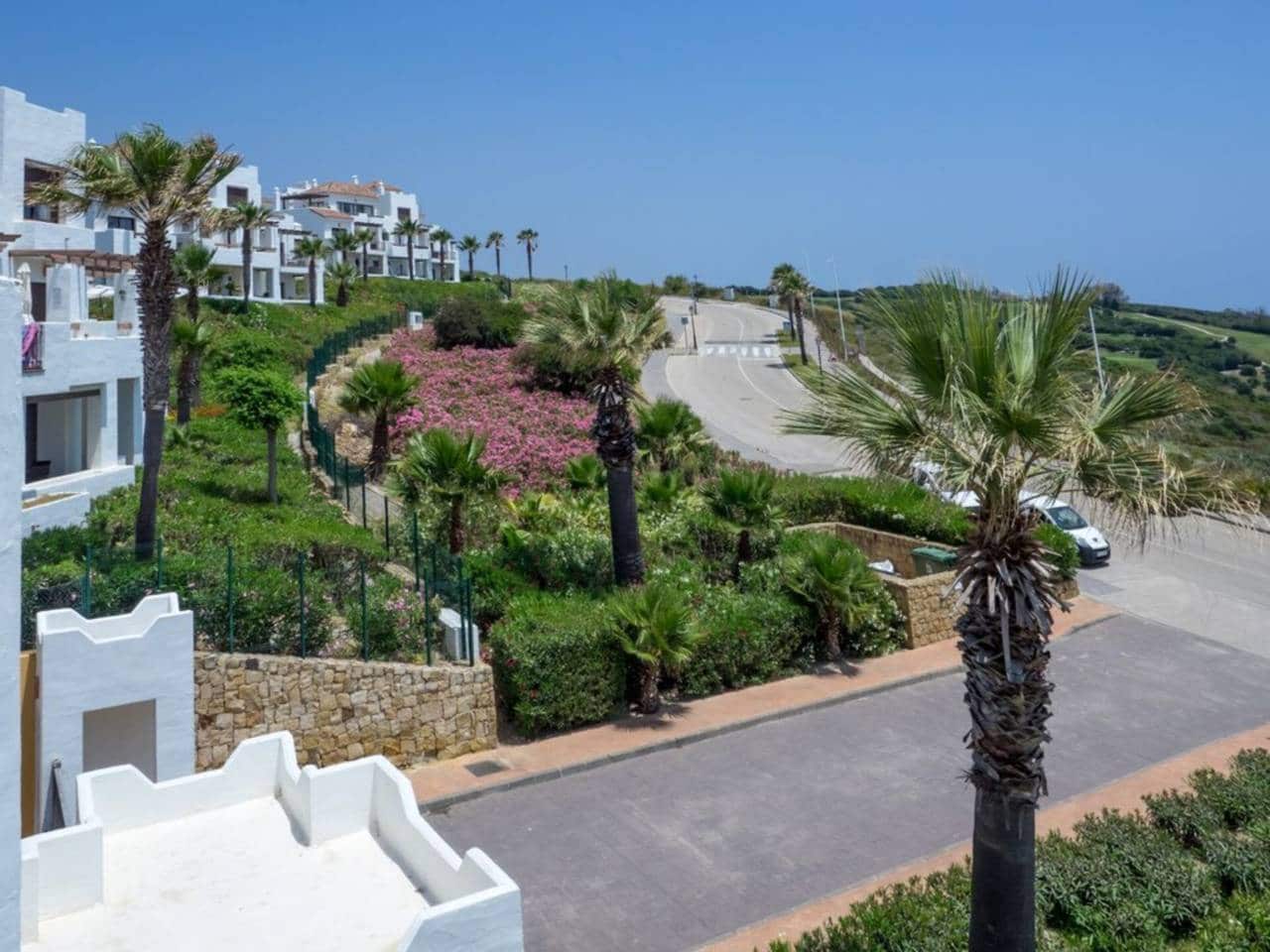 4 quarto Casa em Banda para venda em La Alcaidesa com piscina garagem - 630 000 € (Ref: 9788091)