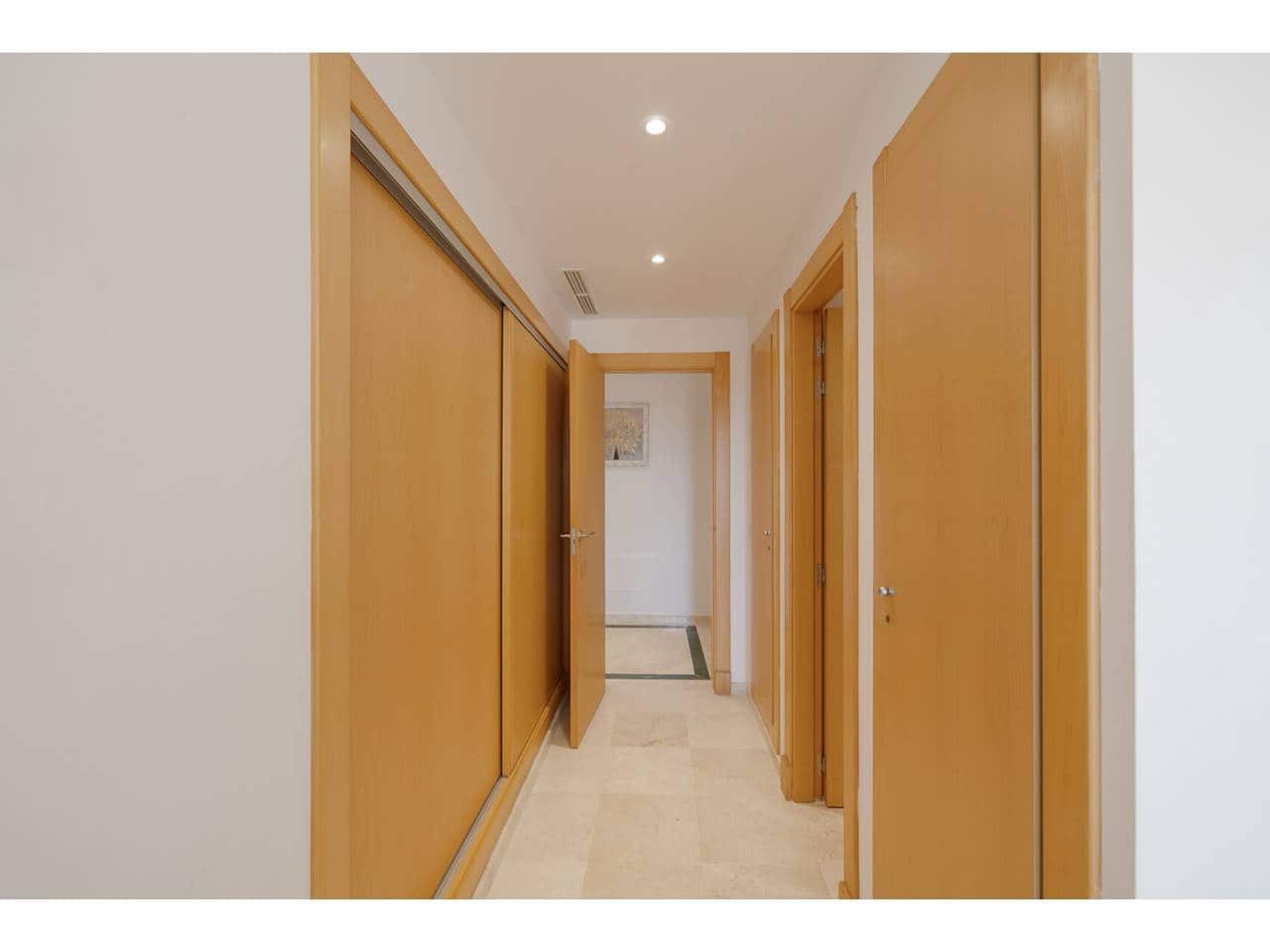 3 chambre Appartement à vendre à Casares avec piscine garage - 409 000 € (Ref: 9821901)