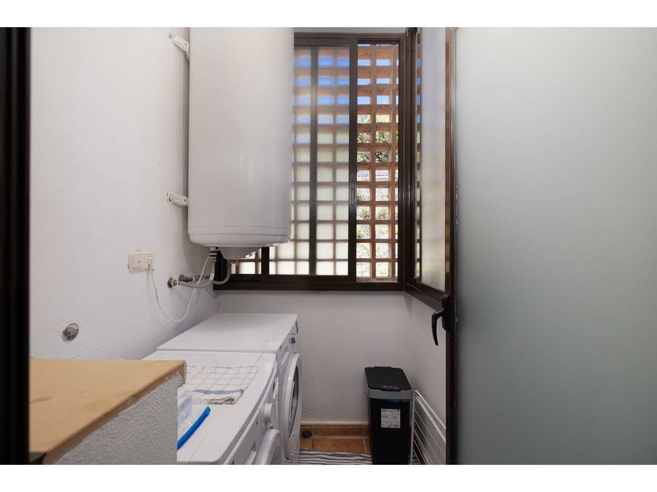 3 chambre Appartement à vendre à Casares avec piscine garage - 409 000 € (Ref: 9821901)