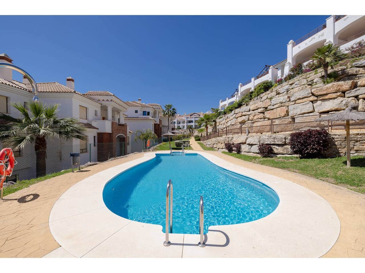 3 chambre Appartement à vendre à Casares avec piscine garage - 409 000 € (Ref: 9821901)