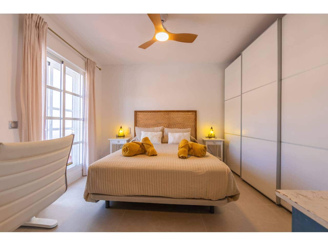 Casa de 3 habitaciones en Tarifa en venta con garaje - 735.000 € (Ref: 9833166)