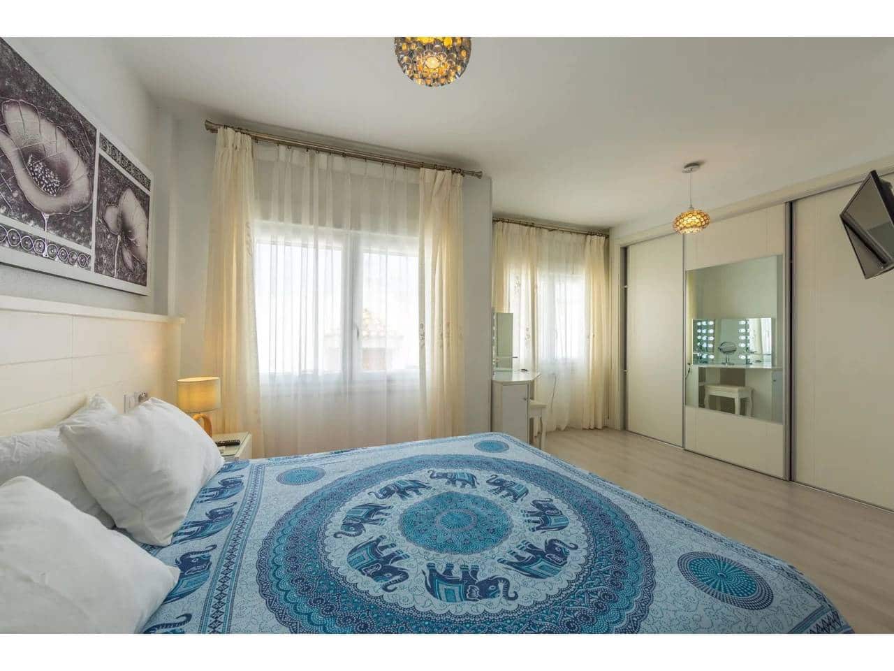3 soveværelse Lejlighed til salg i Zahara de los Atunes med garage - € 550.000 (Ref: 9833167)