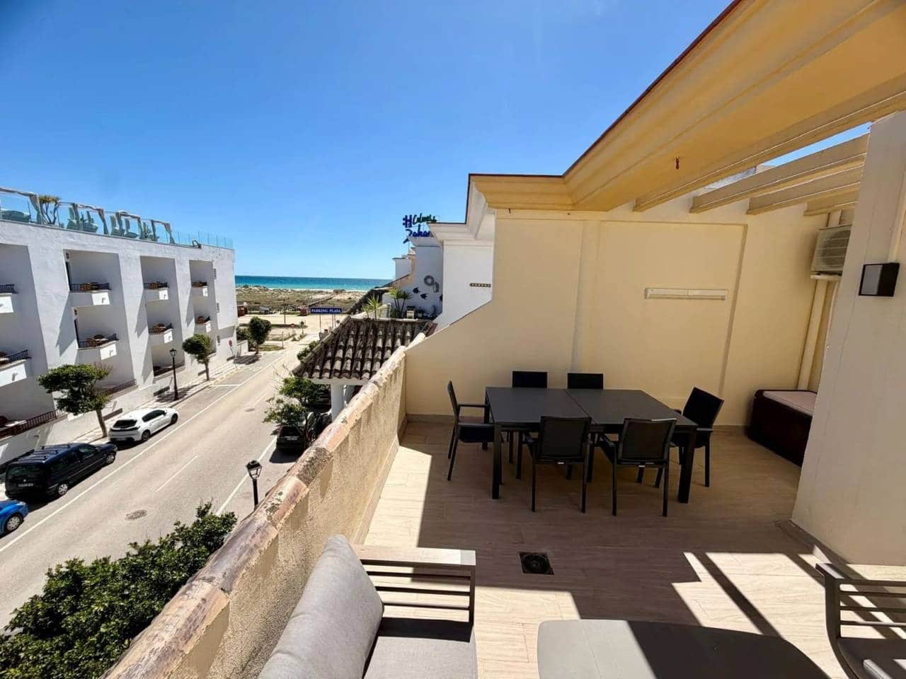 3 soveværelse Lejlighed til salg i Zahara de los Atunes med garage - € 550.000 (Ref: 9833167)
