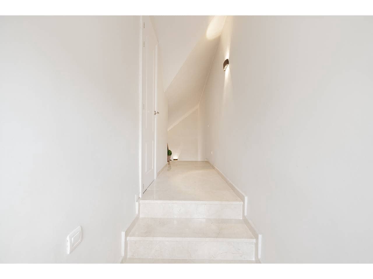 3 slaapkamer Appartement te koop in Manilva met zwembad garage - € 339.000 (Ref: 9835074)