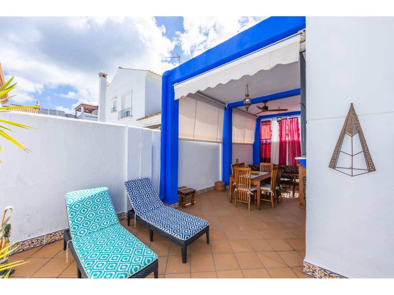 4 soverom Kjedet enebolig til salgs i Zahara de los Atunes med garasje - € 650 000 (Ref: 9848932)