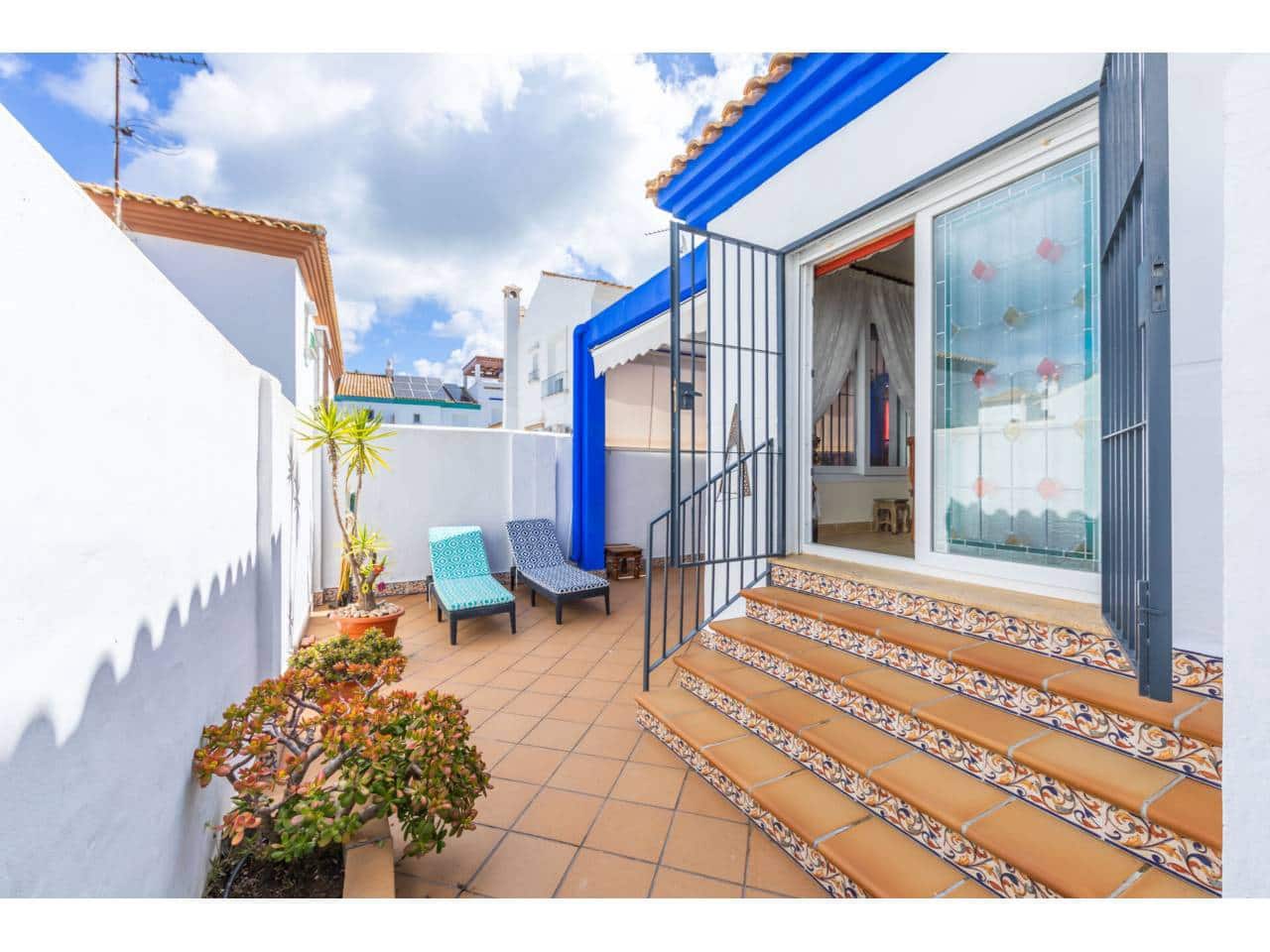4 soverom Kjedet enebolig til salgs i Zahara de los Atunes med garasje - € 650 000 (Ref: 9848932)