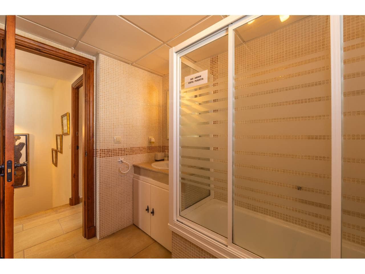4 soverom Kjedet enebolig til salgs i Zahara de los Atunes med garasje - € 650 000 (Ref: 9848932)