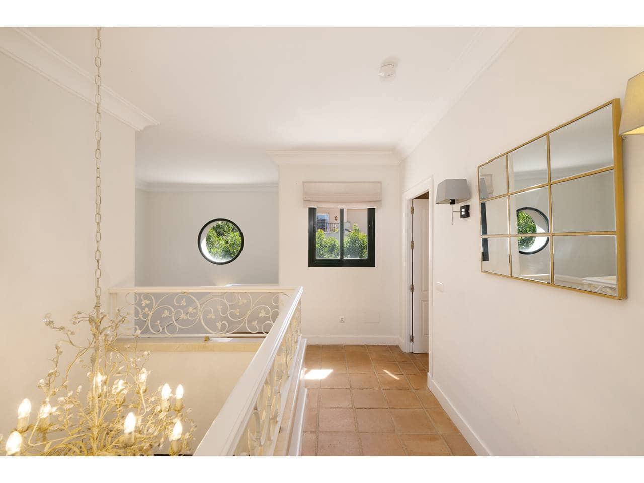 4 bedroom Villa for sale in Sotogrande with pool garage - € 1,698,000 (Ref: 9859020)