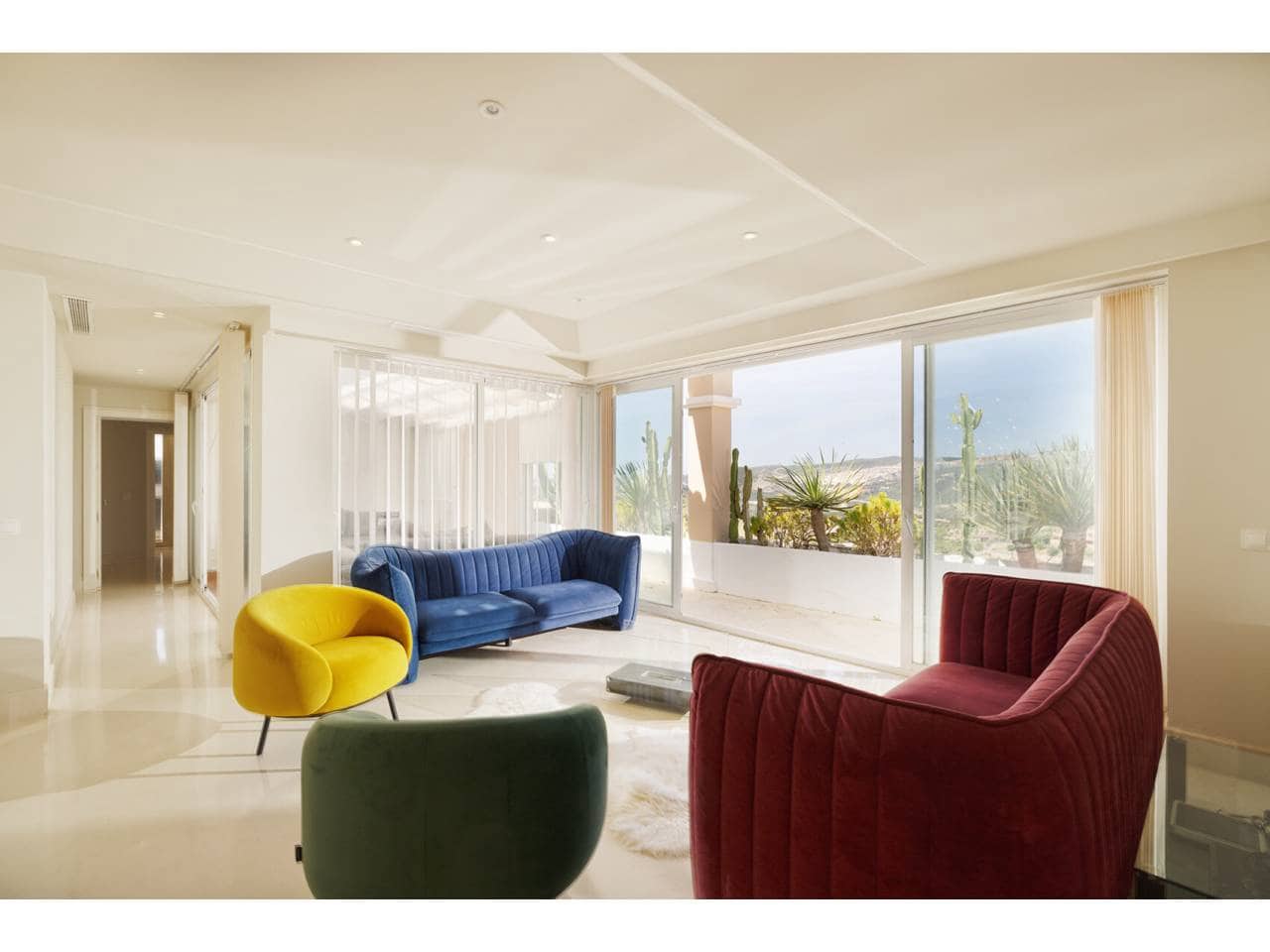 3 chambre Penthouse à vendre à Casares avec piscine garage - 590 000 € (Ref: 9863875)