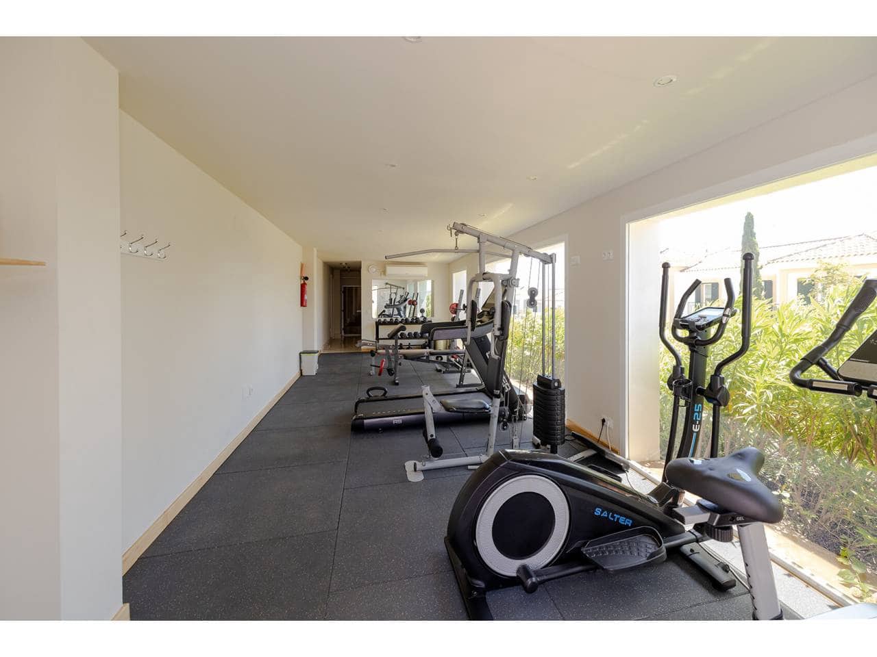 3 chambre Penthouse à vendre à Casares avec piscine garage - 590 000 € (Ref: 9863875)