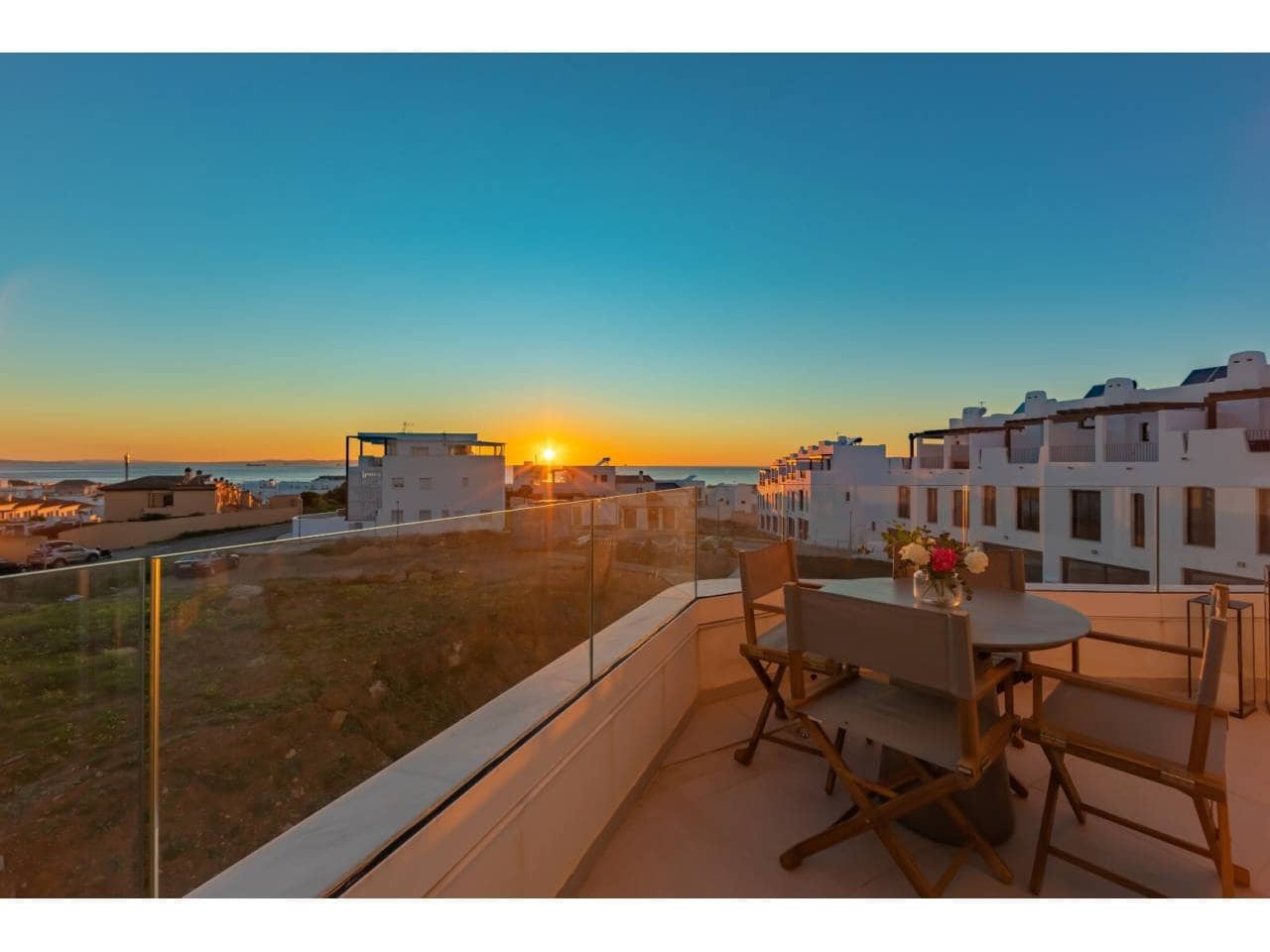 3 sypialnia Apartament na sprzedaż w Tarifa z basenem garażem - 595 000 € (Ref: 9866357)