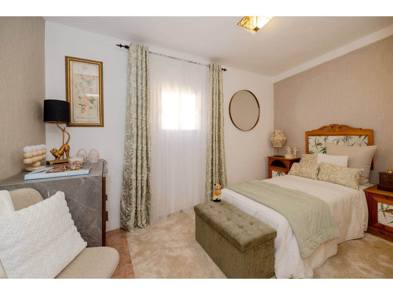 3 chambre Finca/Maison de Campagne à vendre à San Roque avec garage - 600 000 € (Ref: 9868122)