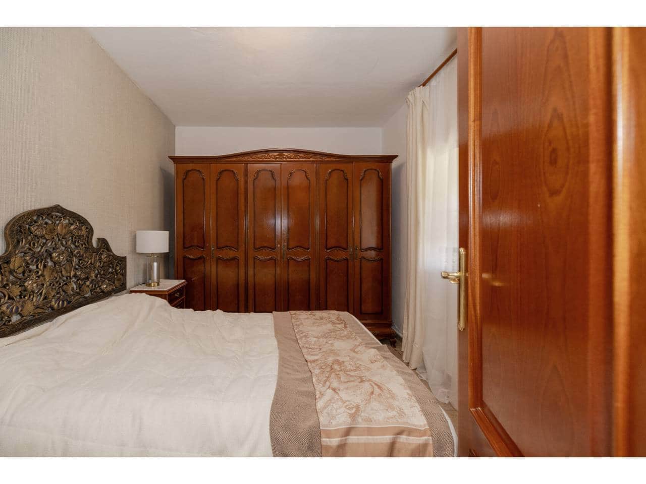 3 chambre Finca/Maison de Campagne à vendre à San Roque avec garage - 600 000 € (Ref: 9868122)