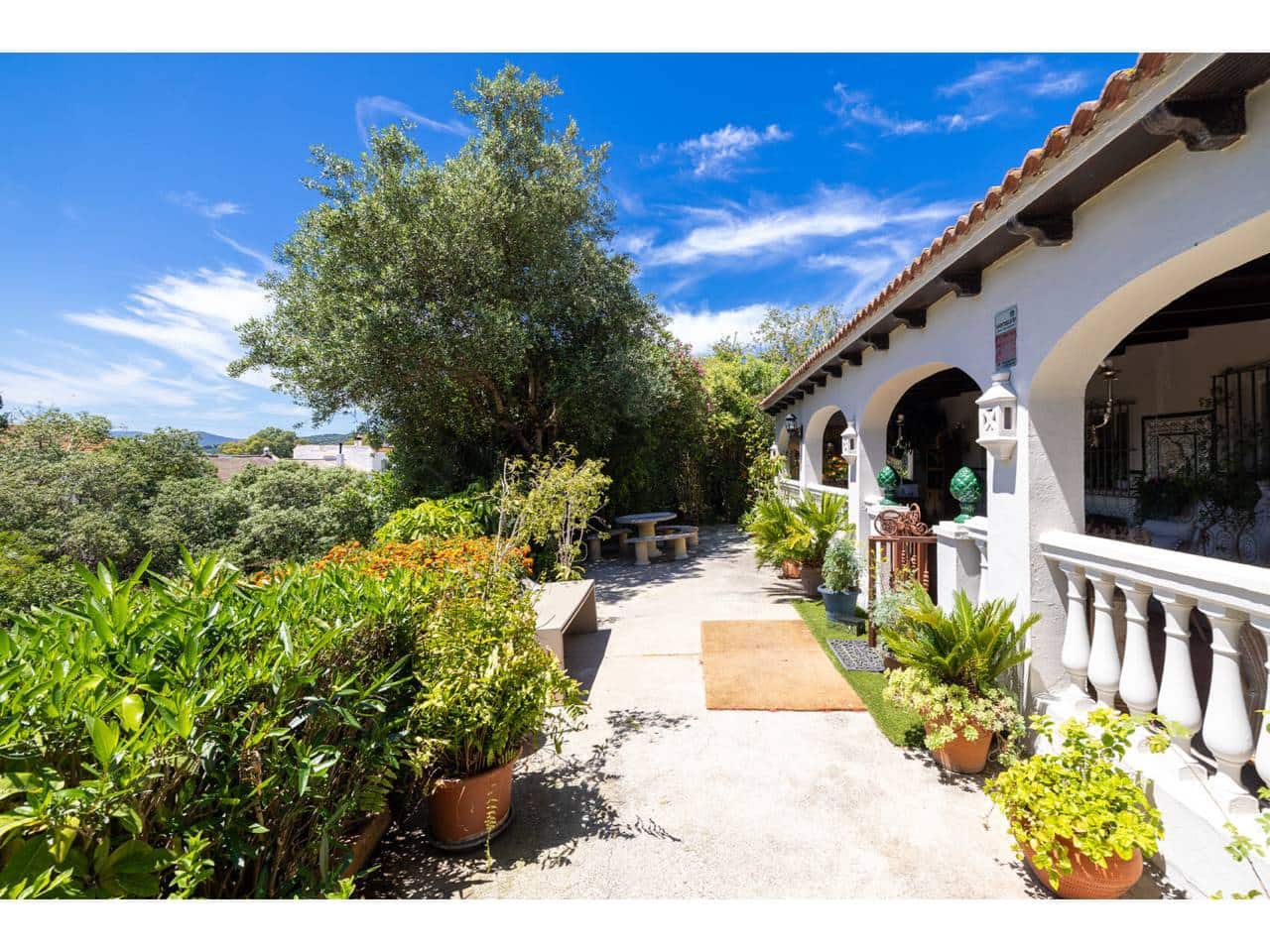 3 chambre Finca/Maison de Campagne à vendre à San Roque avec garage - 600 000 € (Ref: 9868122)