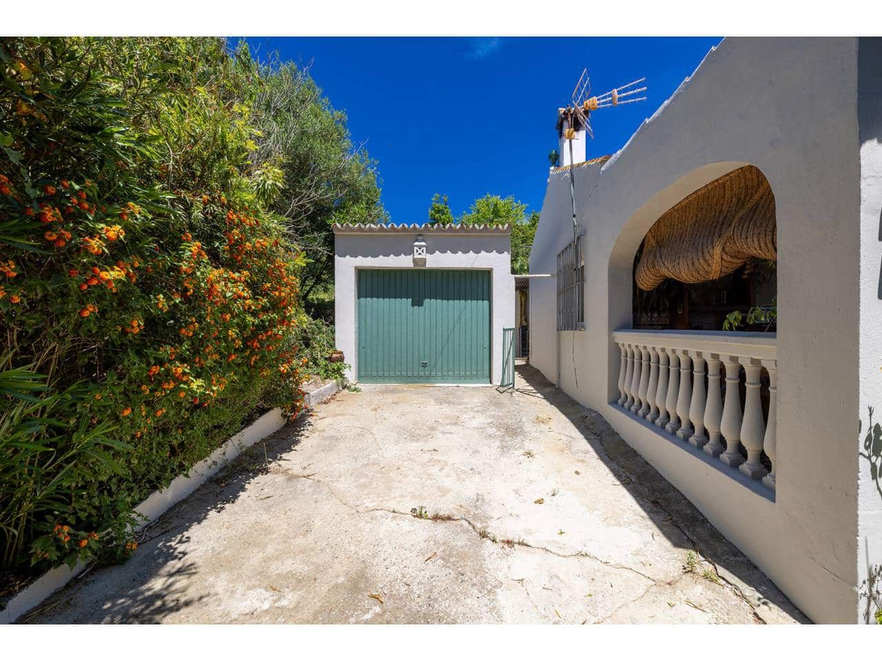 3 chambre Finca/Maison de Campagne à vendre à San Roque avec garage - 600 000 € (Ref: 9868122)
