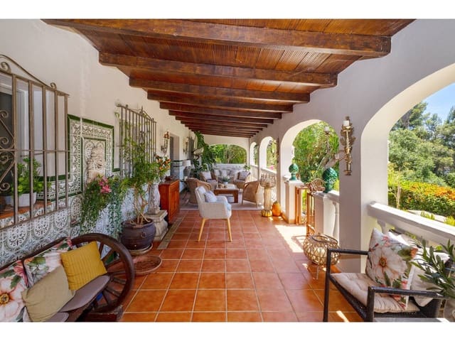 3 chambre Finca/Maison de Campagne à vendre à San Roque avec garage - 600 000 € (Ref: 9868122)