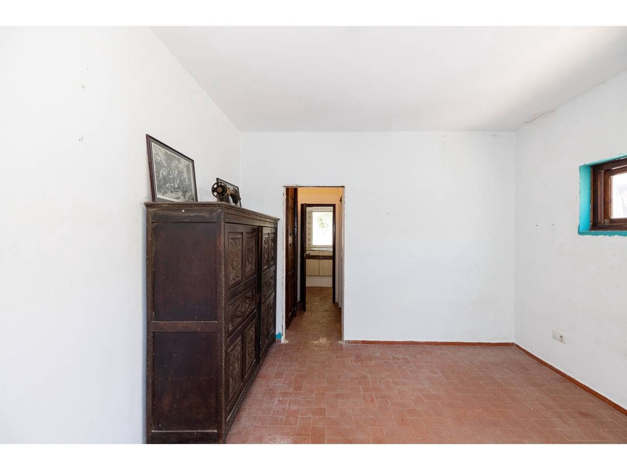 6 soverom Villa til salgs i Algeciras med garasje - € 582 000 (Ref: 9880451)