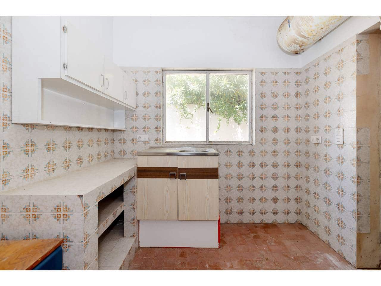 6 soverom Villa til salgs i Algeciras med garasje - € 582 000 (Ref: 9880451)