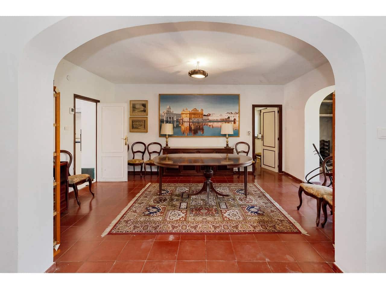 6 soverom Villa til salgs i Algeciras med garasje - € 582 000 (Ref: 9880451)