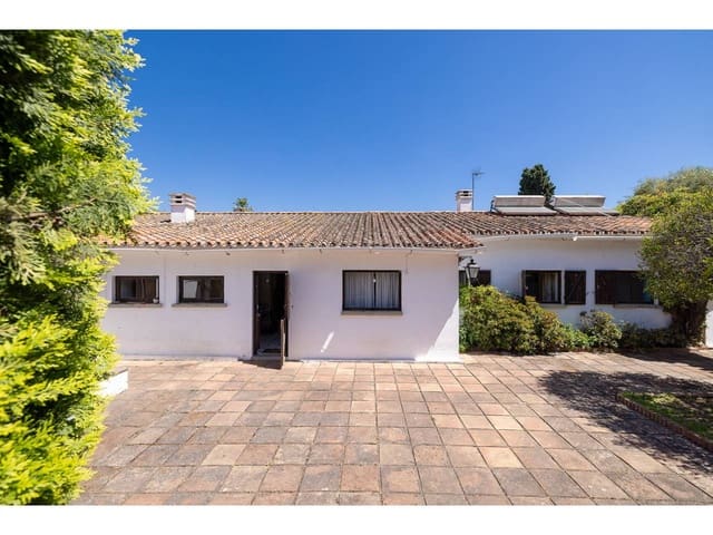 6 soveværelse Villa til salg i Algeciras med garage - € 582.000 (Ref: 9880451)