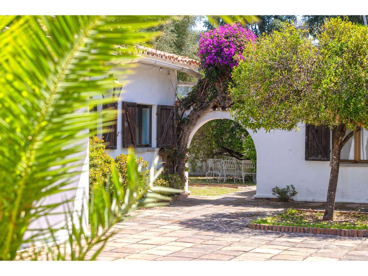 6 soverom Villa til salgs i Algeciras med garasje - € 582 000 (Ref: 9880451)