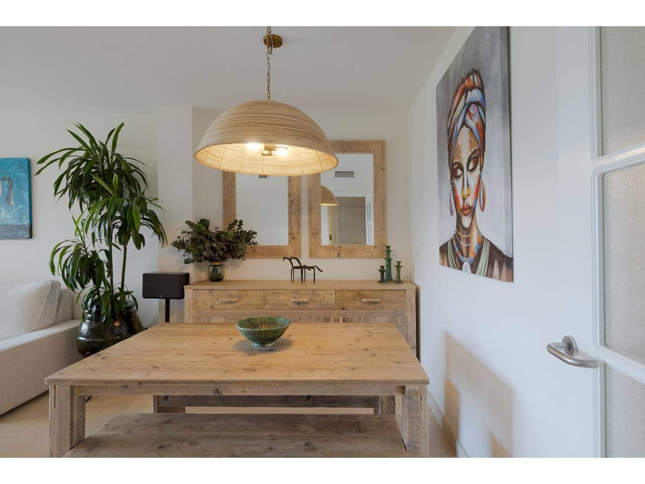 2 soveværelse Lejlighed til salg i La Alcaidesa med swimmingpool garage - € 339.000 (Ref: 9949050)