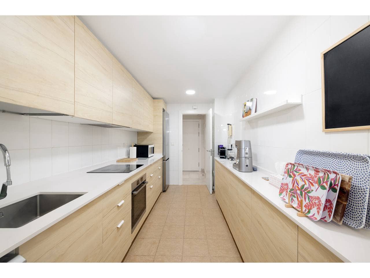 2 soveværelse Lejlighed til salg i La Alcaidesa med swimmingpool garage - € 339.000 (Ref: 9949050)