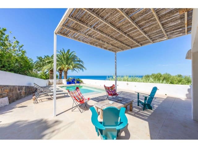 3 bedroom Villa for sale in Tarifa with pool garage - € 2,500,000 (Ref: 9964891)