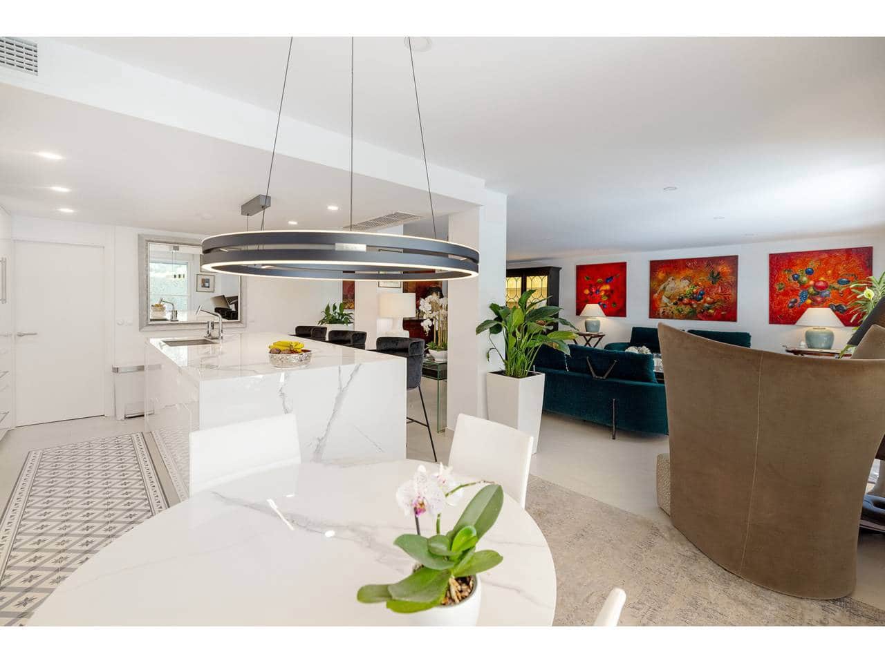 3 bedroom Apartment for sale in Sotogrande with pool garage - € 880,000 (Ref: 9969116)