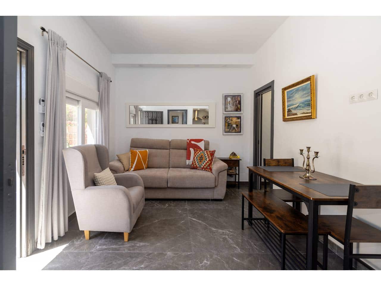 9 bedroom Villa for sale in Manilva with pool - € 1,250,000 (Ref: 9969117)