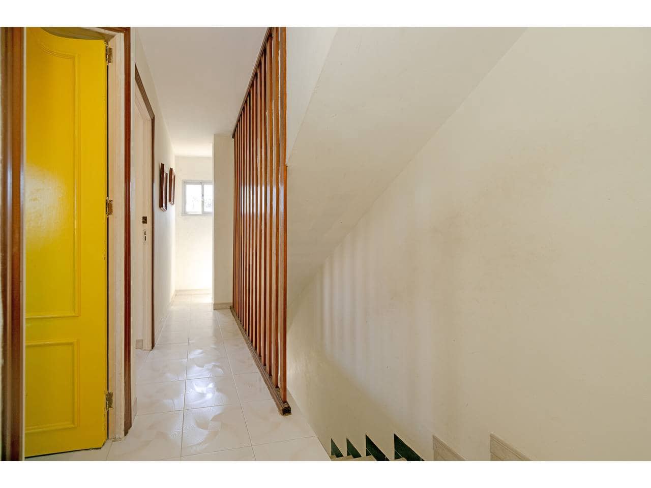 9 bedroom Villa for sale in Manilva with pool - € 1,250,000 (Ref: 9969117)