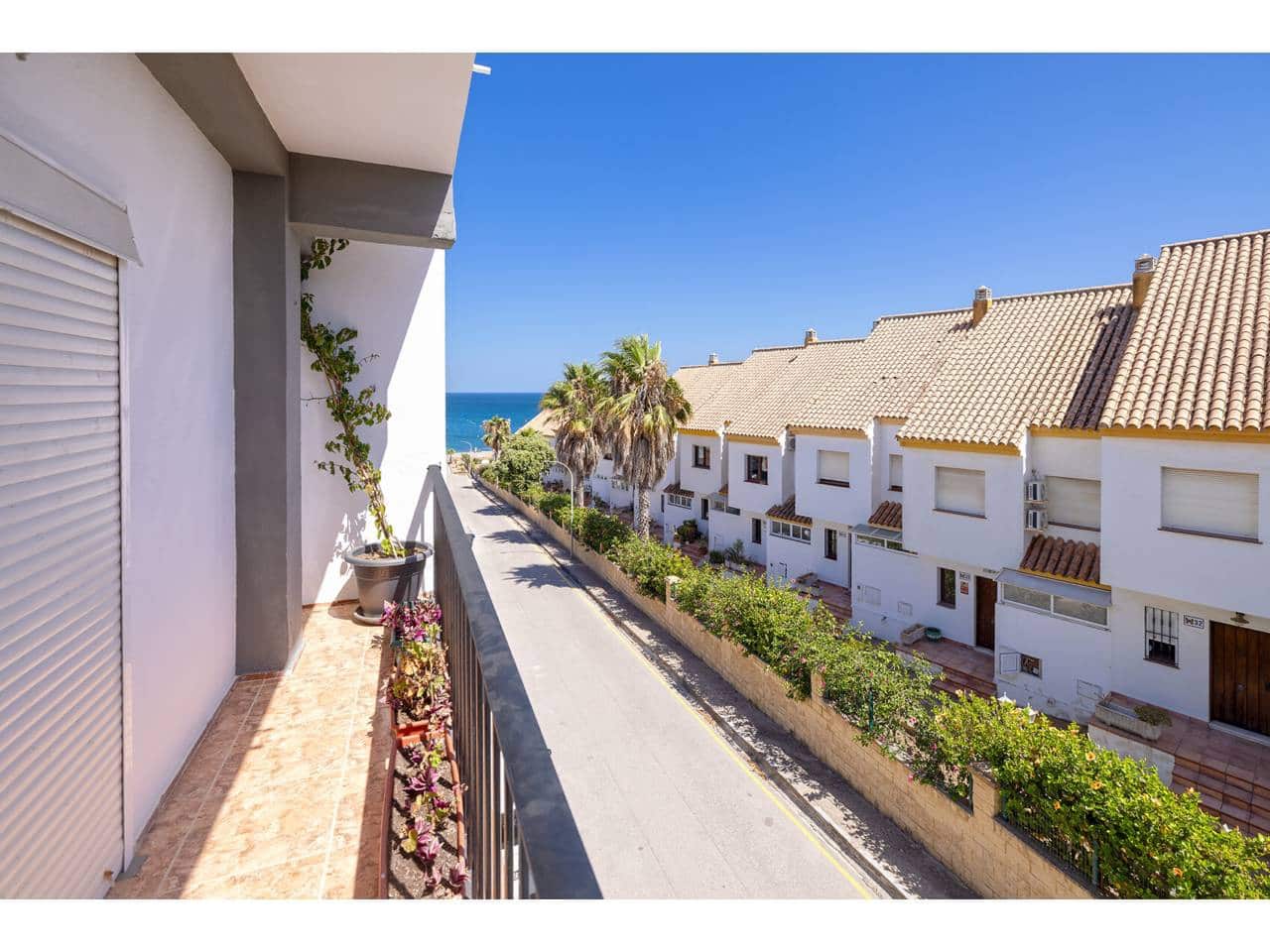 9 bedroom Villa for sale in Manilva with pool - € 1,250,000 (Ref: 9969117)