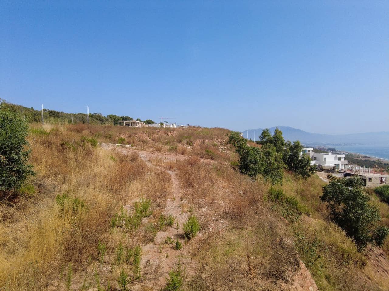 4 bedroom Villa for sale in Manilva with pool garage - € 3,700,000 (Ref: 9986283)