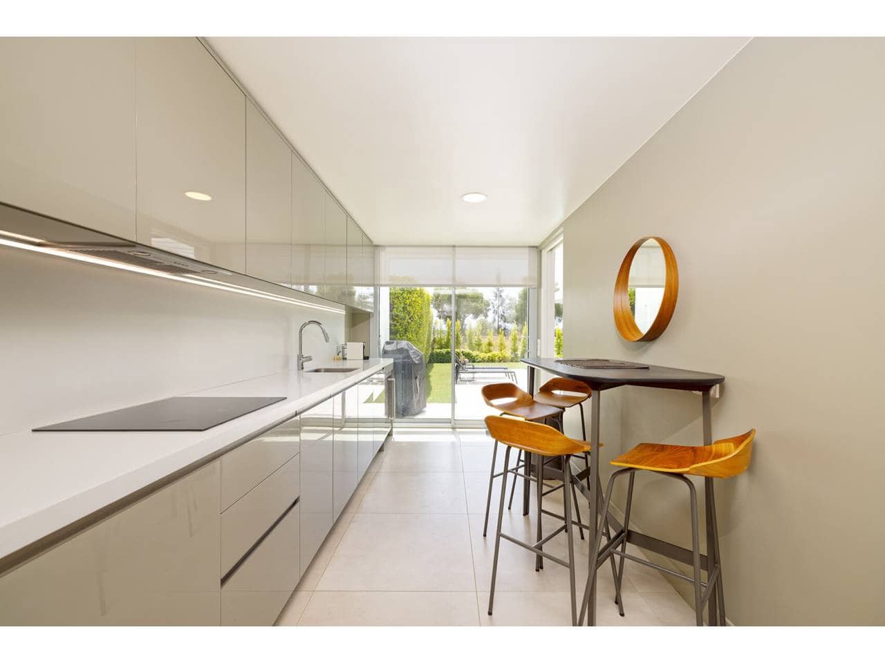 5 quarto Moradia Geminada para venda em Sotogrande com piscina garagem - 1 450 000 € (Ref: 9996559)