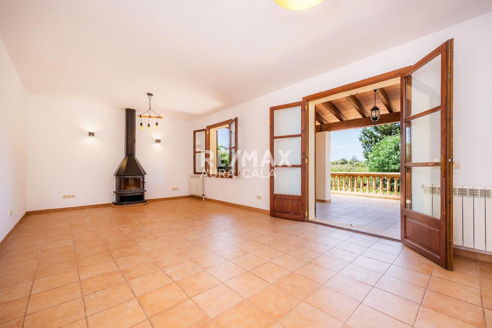 4 Zimmer Villa zu vermieten in Arta mit Pool Garage - 3.180 € (Ref: 10039181)