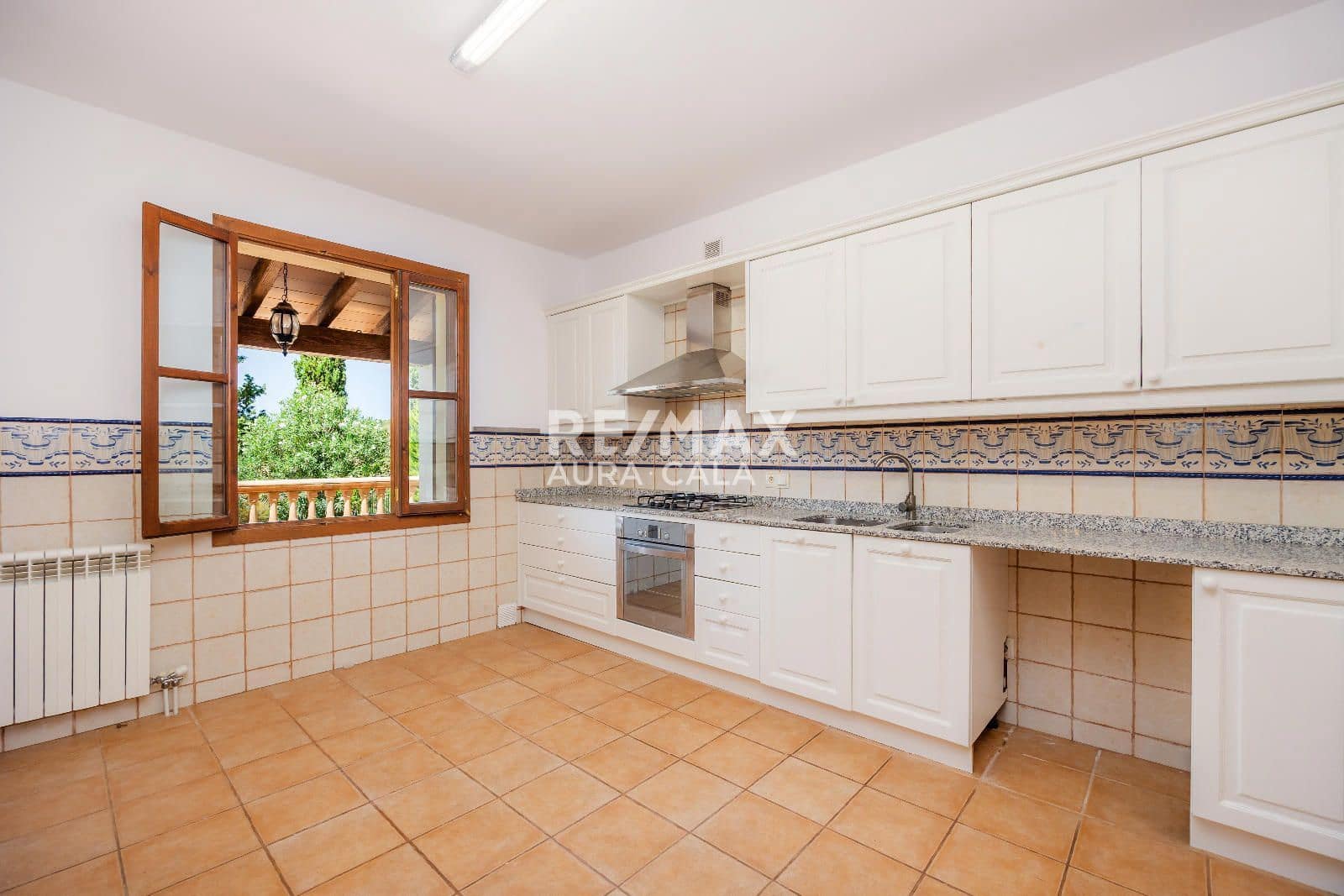4 Zimmer Villa zu vermieten in Arta mit Pool Garage - 3.180 € (Ref: 10039181)