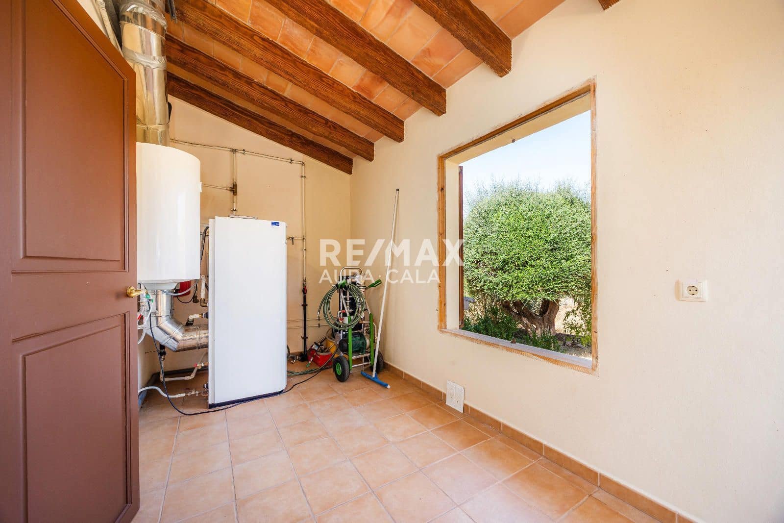 4 Zimmer Villa zu vermieten in Arta mit Pool Garage - 3.180 € (Ref: 10039181)