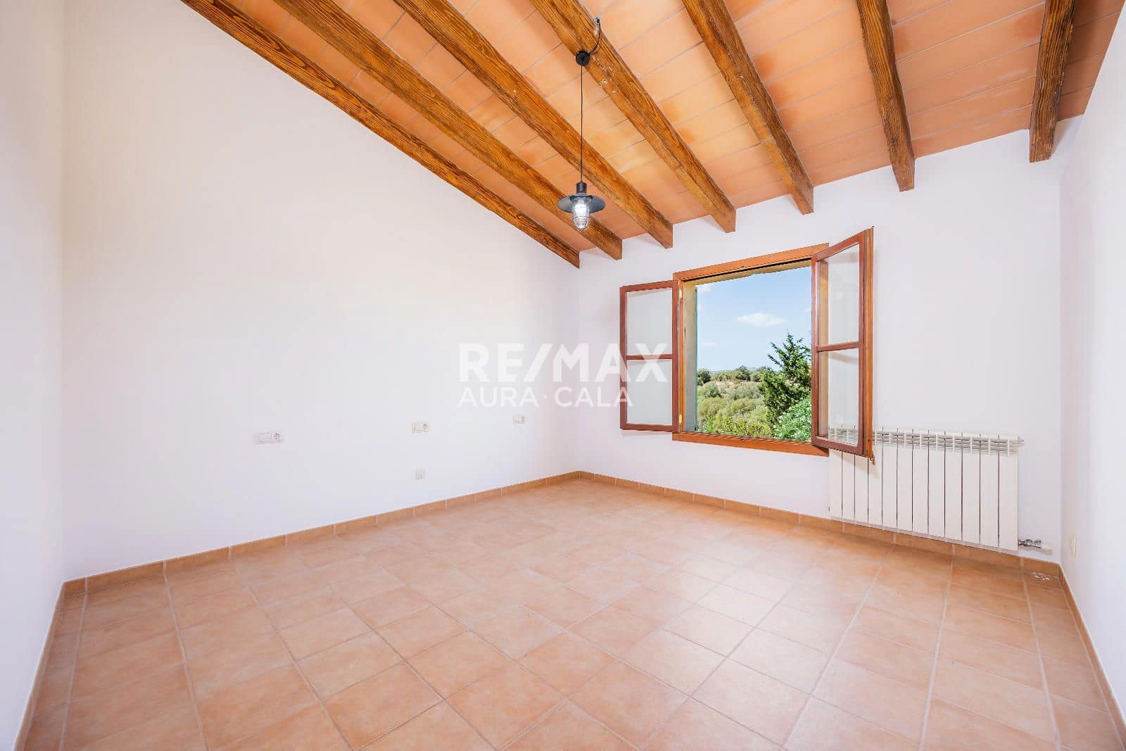 4 Zimmer Villa zu vermieten in Arta mit Pool Garage - 3.180 € (Ref: 10039181)