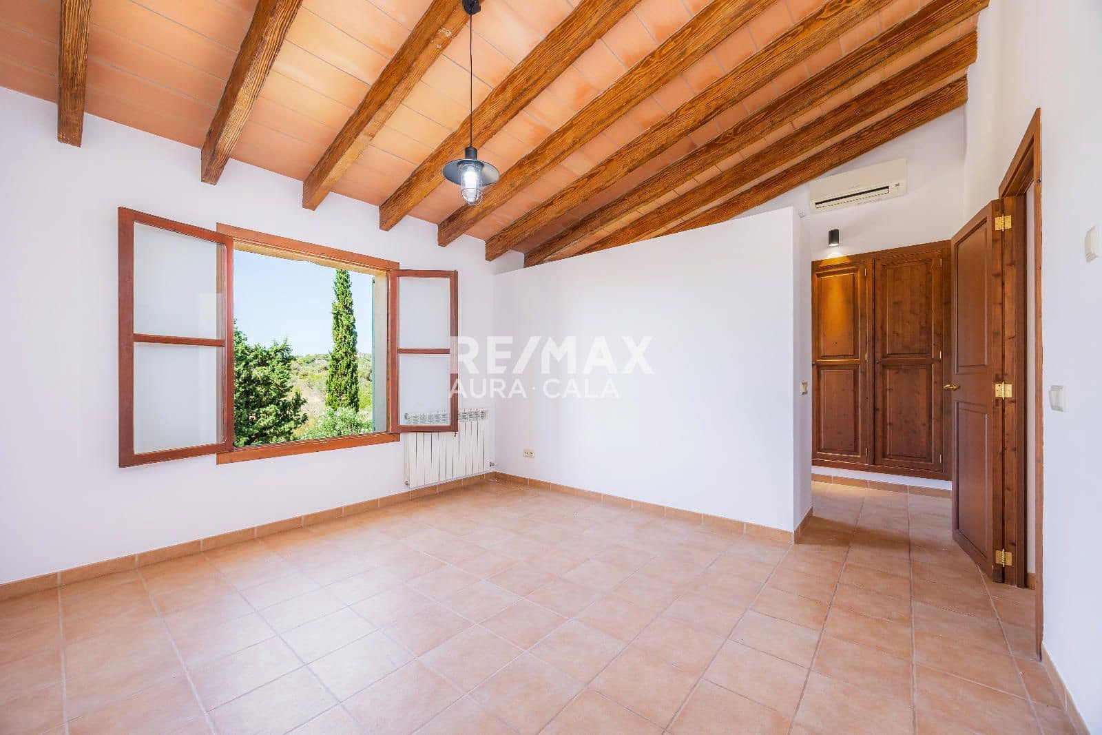4 Zimmer Villa zu vermieten in Arta mit Pool Garage - 3.180 € (Ref: 10039181)