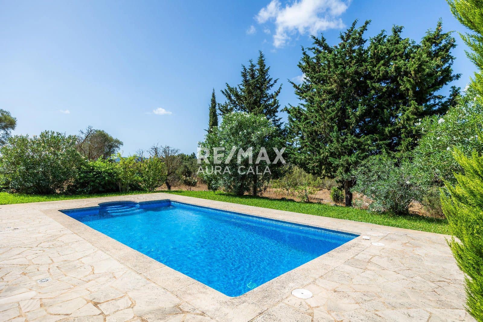4 Zimmer Villa zu vermieten in Arta mit Pool Garage - 3.180 € (Ref: 10039181)