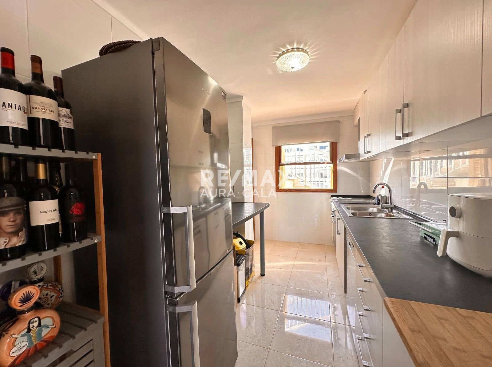 3 bedroom Flat for sale in Platja d'Alcudia with garage - € 670,000 (Ref: 10125223)