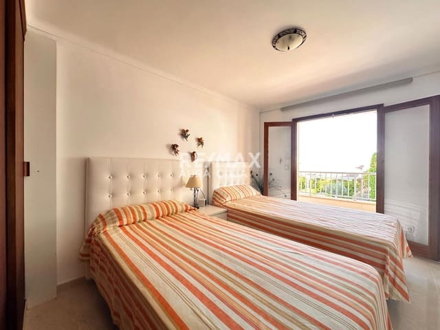 3 makuuhuone Asunto myytävänä paikassa Platja d'Alcúdia, Alcúdia mukana 
autotalli - 670 000 € (Ref: 10125223)