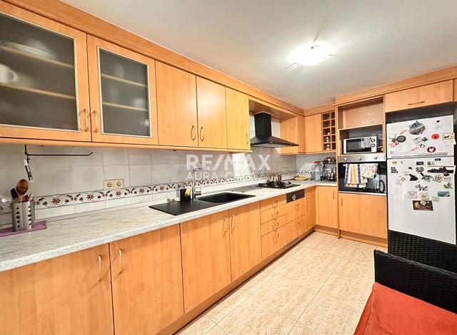 3 sypialnia Mieszkanie na sprzedaż w Cala Ratjada, Capdepera z garażem - 320 000 € (Ref: 10158708)