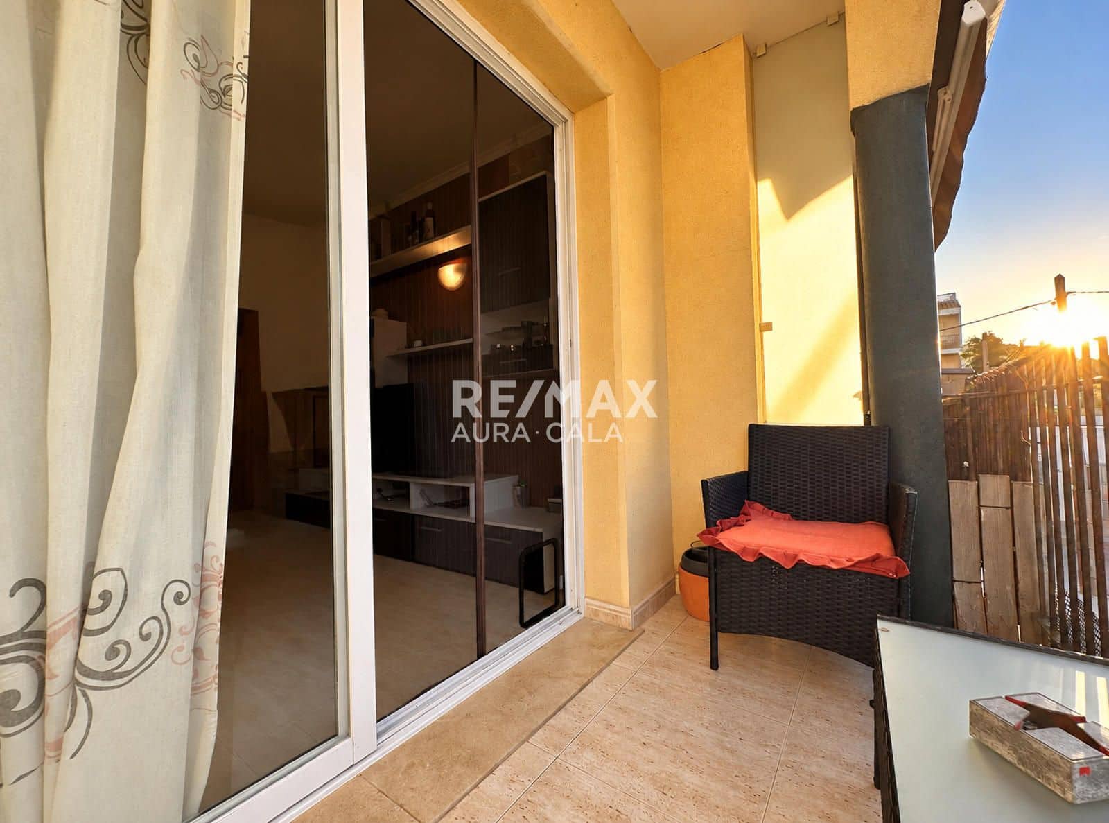 3 bedroom Flat for sale in Cala Ratjada with garage - € 320,000 (Ref: 10158708)